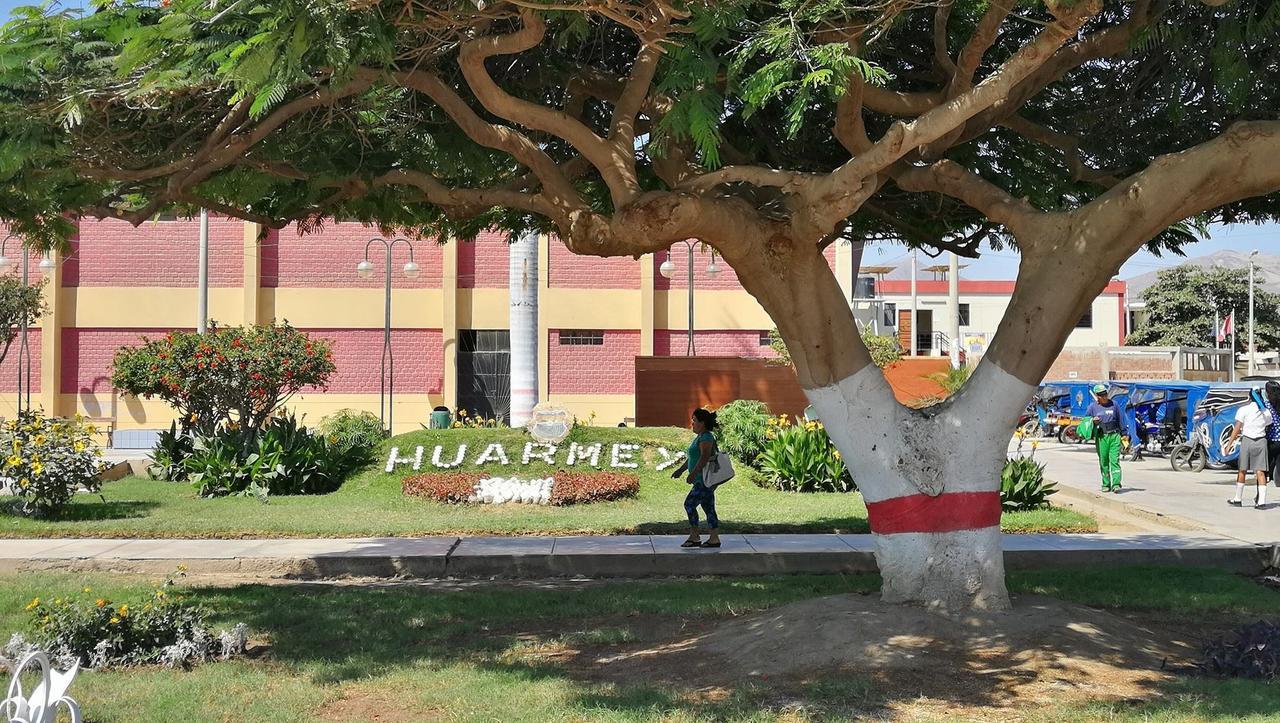 Hospedaje De Los Reyes Huarmey Eksteriør billede